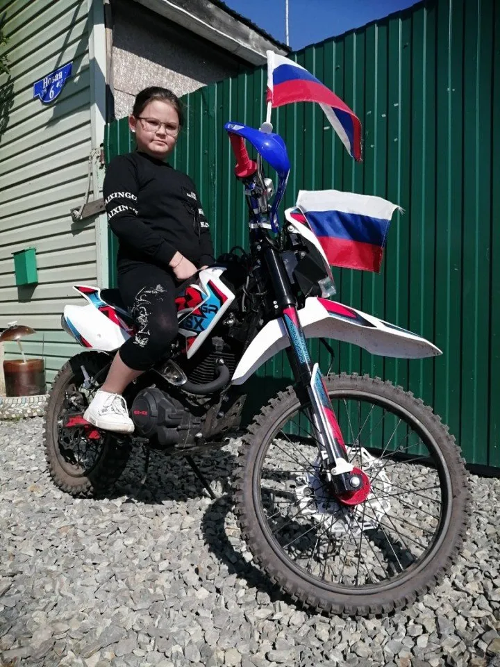 Халимова_Ульяна_Долговский_филиал_МБОУ_Коелгинская_СОШ#ФЛАГИ_РОССИИ