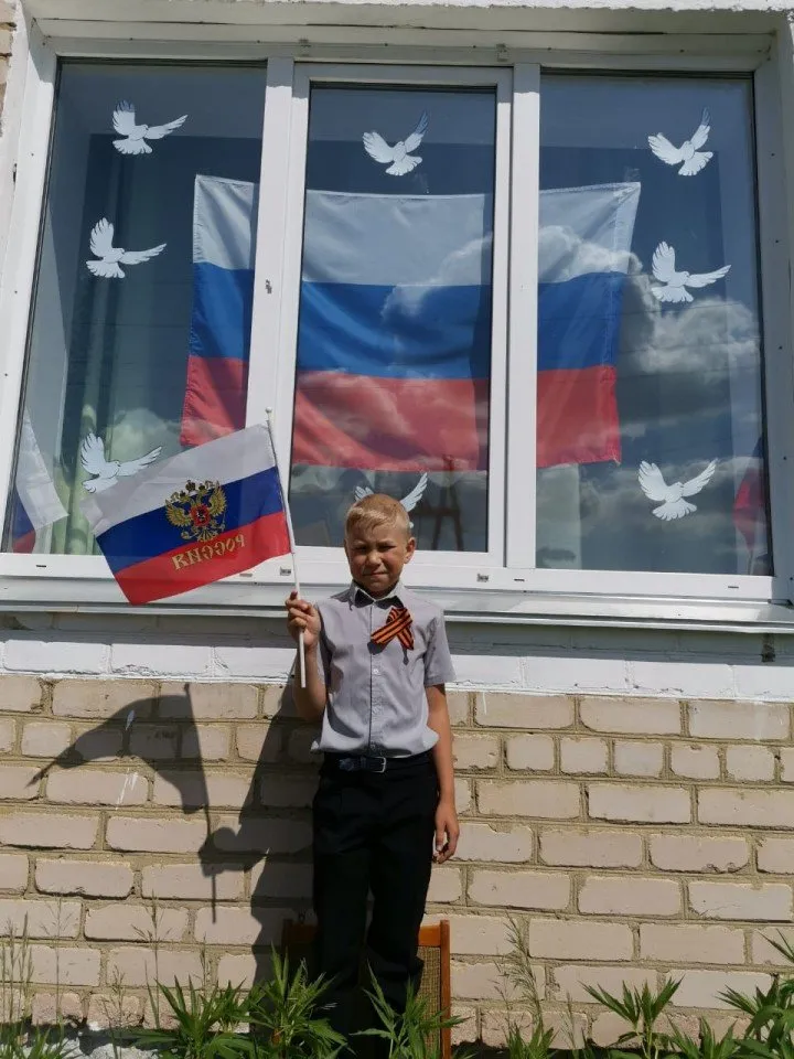 Ганеев_Марат_Долговский_филиал_МБОУ_Коелгинская_СОШ#ОКНА_РОССИИ#ФЛАГИ_РОССИИ#Мирныеокна